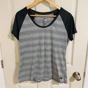 The North Face | Women’s Flash Dry Shirt